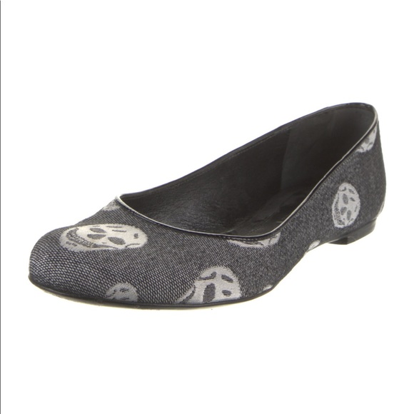 Alexander McQueen Skull Printed Ballet Flats size 39 - Picture 3 of 14